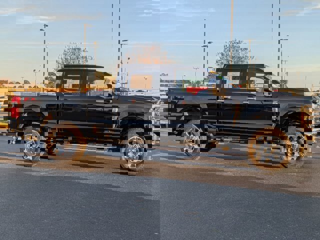 Certified 2024 Ford F250 Lariat w/ Chrome Package image 7