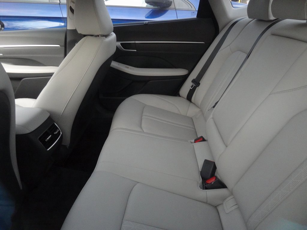 Used 2024 Hyundai Sonata Limited image 8