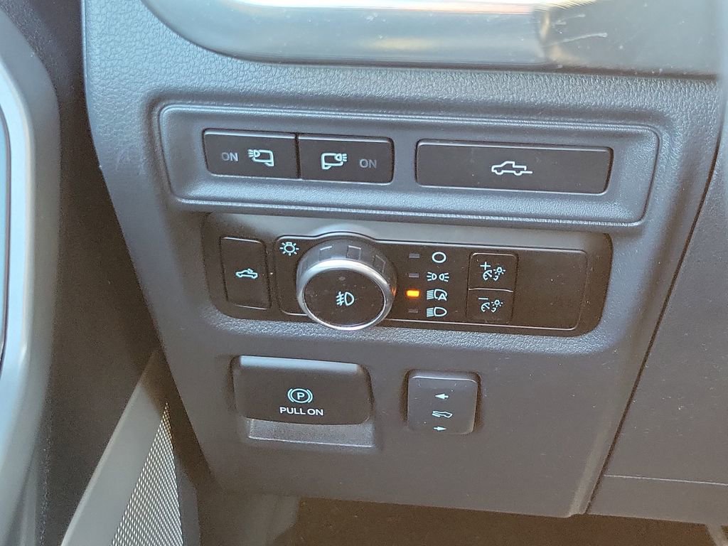 Certified 2023 Ford F150 Lariat w/ Equipment Group 502A High image 12