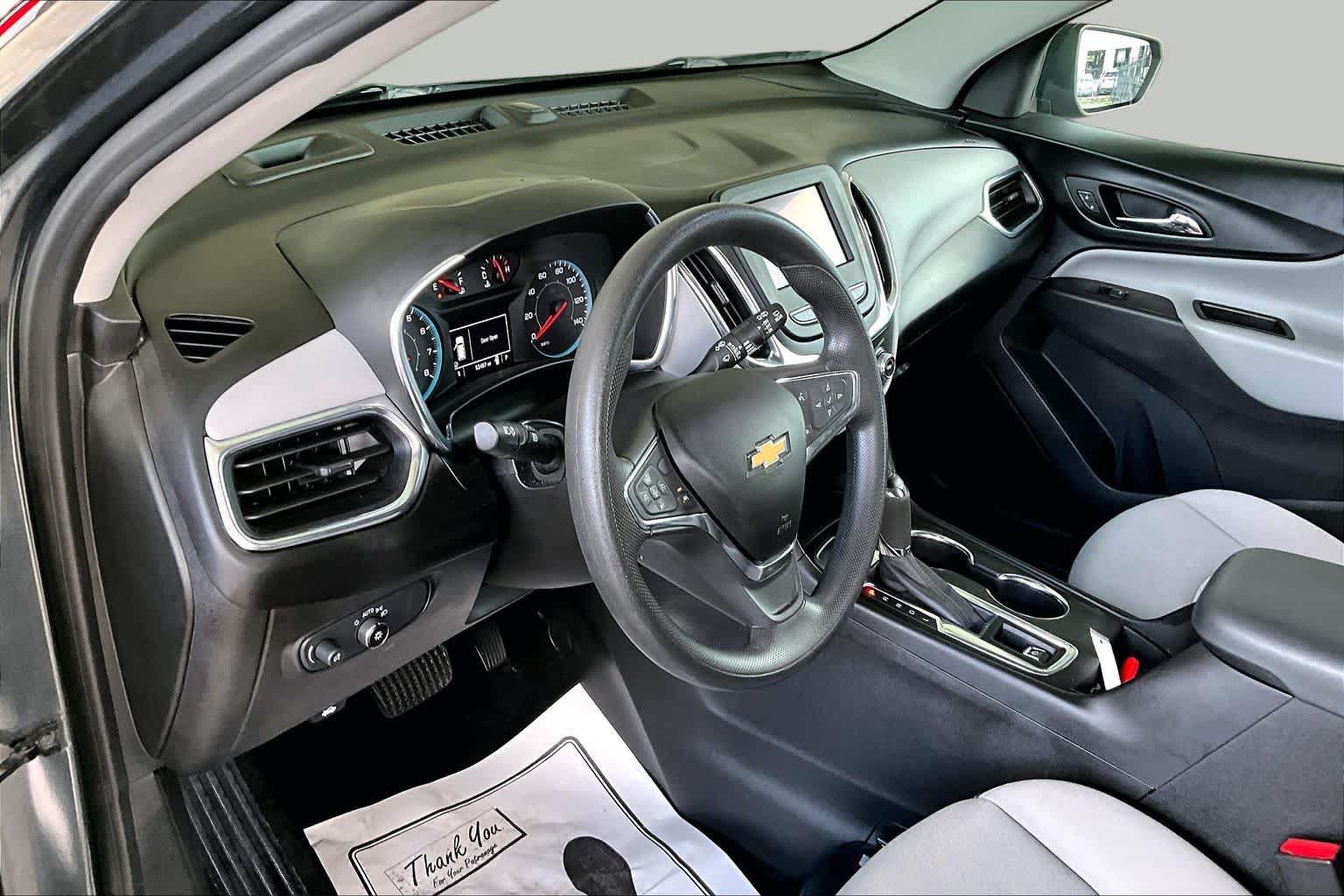 Used 2021 Chevrolet Equinox LS w/ LS Convenience Package FWD image 17