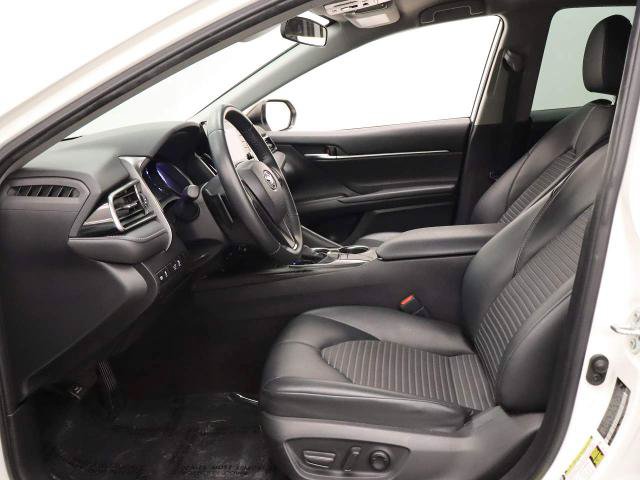 Used 2022 Toyota Camry SE FWD image 35