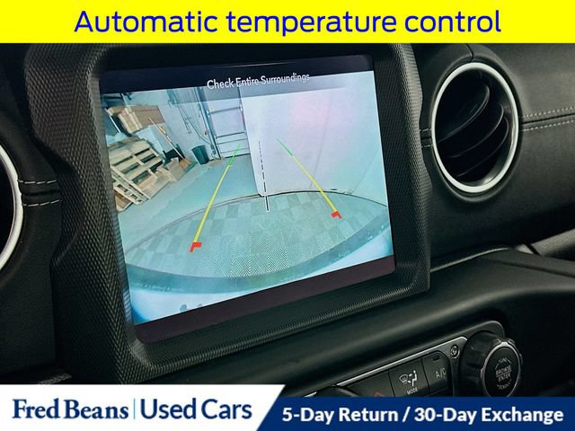 Used 2023 Jeep Wrangler Unlimited Sahara w/ LED Lighting Group AWD/4WD image 18