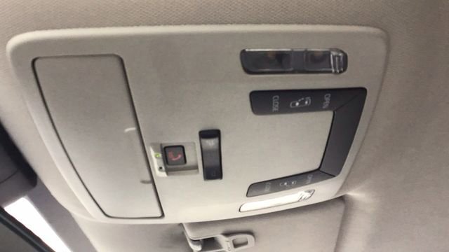 Used 2024 Toyota Sienna LE image 22