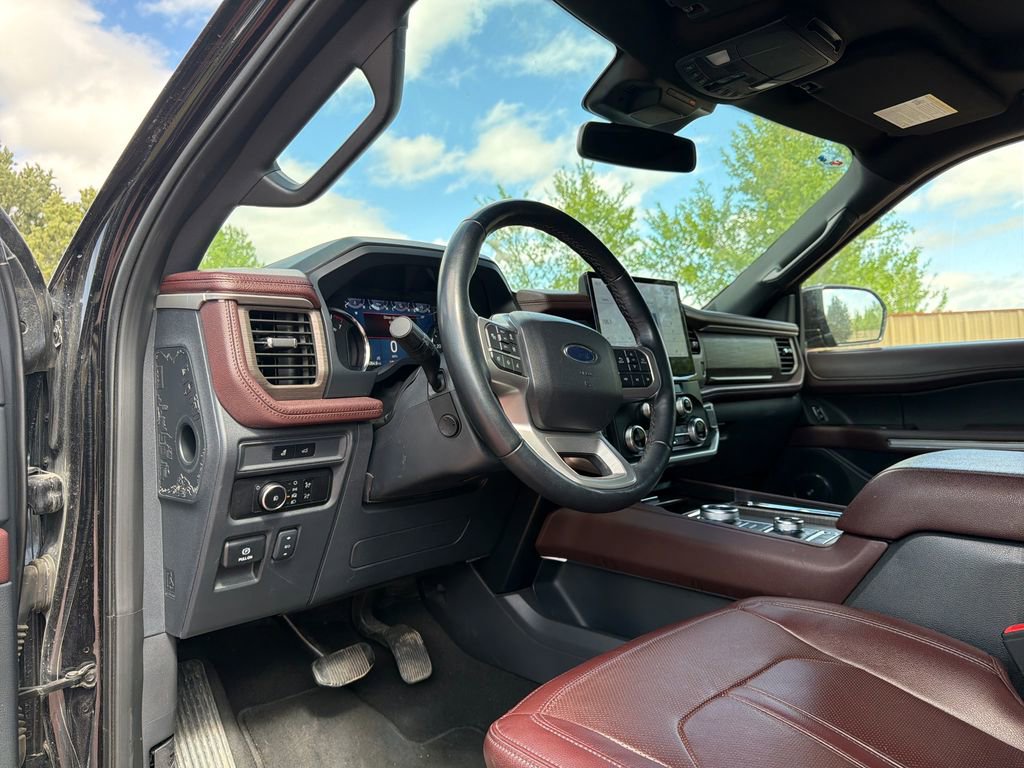 Certified 2024 Ford Expedition Limited AWD/4WD image 13