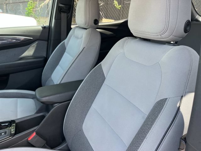 Used 2024 Chevrolet TrailBlazer LT FWD image 31