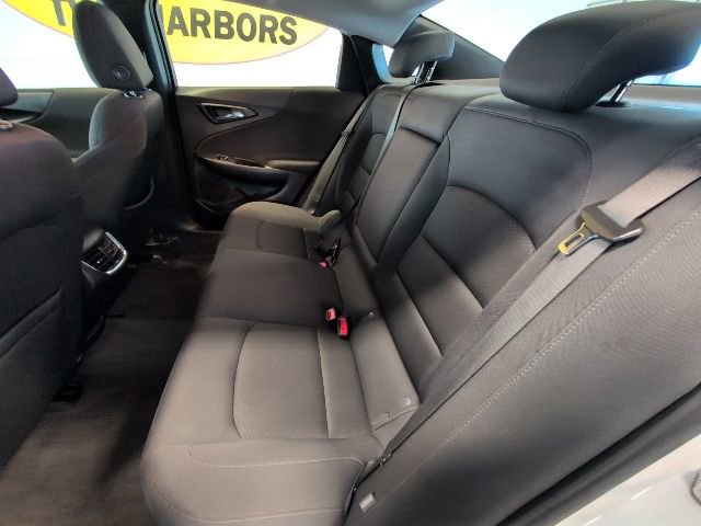 Used 2022 Chevrolet Malibu LT FWD image 28