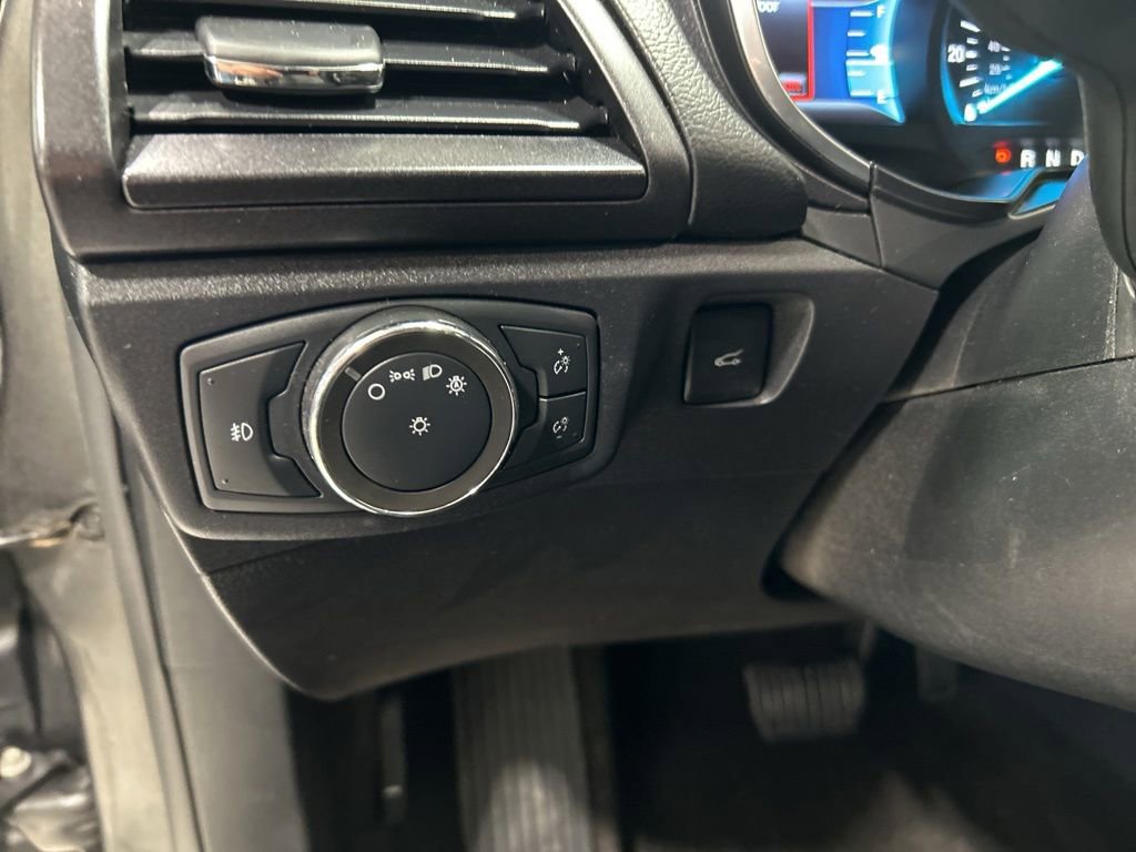 Certified 2020 Ford Fusion Titanium AWD/4WD image 14