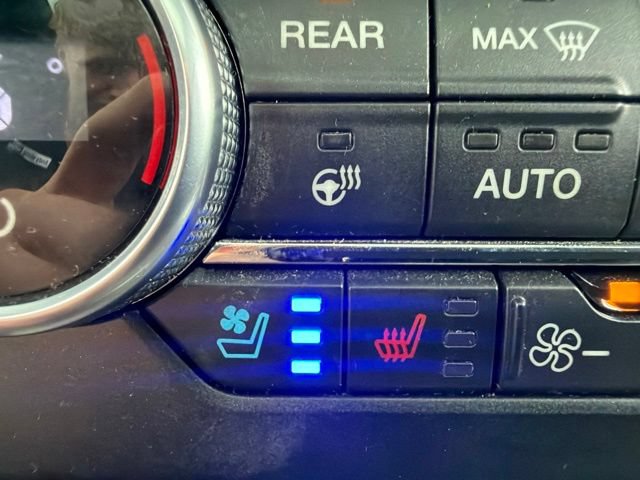 Certified 2019 Ford Expedition Limited w/ Equipment Group 302A AWD/4WD image 45