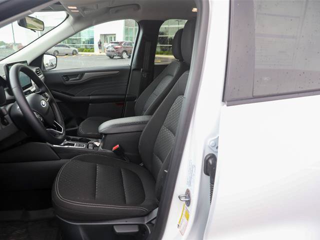 Certified 2025 Ford Escape Active w/ Tech Pack #1 AWD/4WD image 16