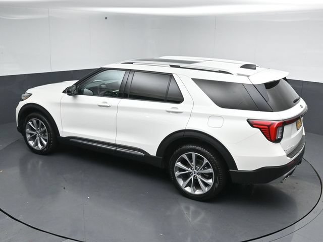 Certified 2025 Ford Explorer Platinum w/ Ultimate Package AWD/4WD image 51