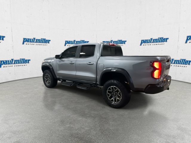Used 2024 Chevrolet Colorado ZR2 w/ ZR2 Convenience Package III AWD/4WD image 8