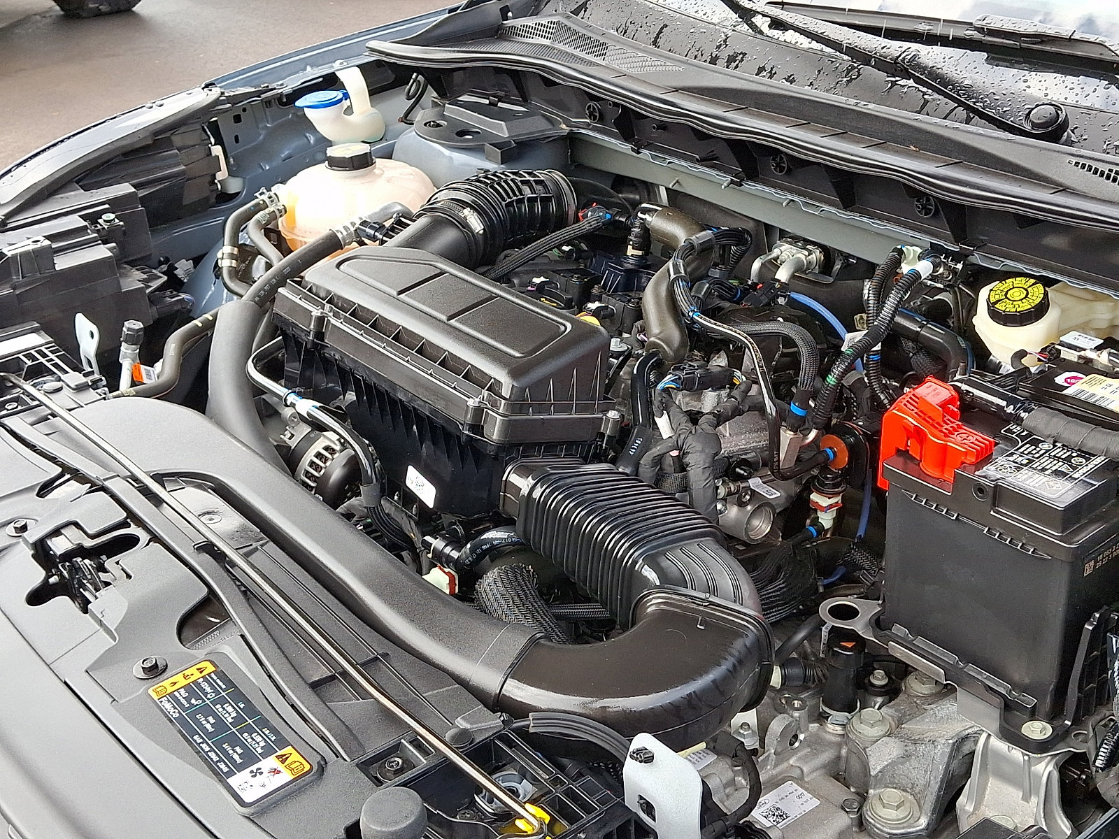 Certified 2023 Ford Escape Active AWD/4WD image 29