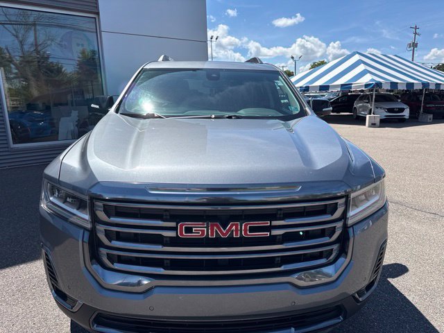 Used 2022 GMC Acadia AT4 w/ Preferred Package AWD/4WD image 3