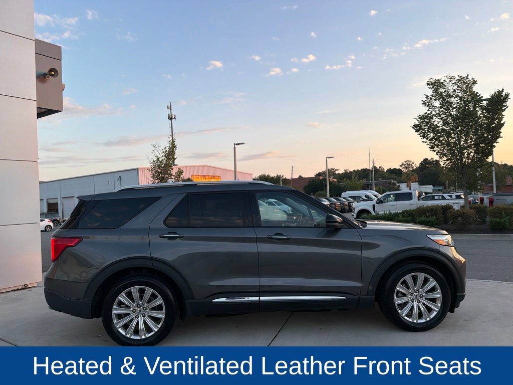 Certified 2023 Ford Explorer Limited w/ Limited Technology Package RWD image 2