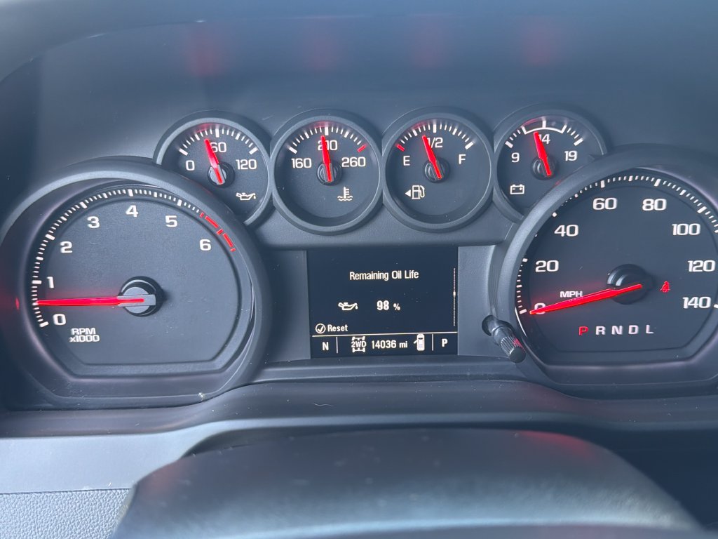 Used 2025 Chevrolet Silverado 2500 W/T AWD/4WD image 21