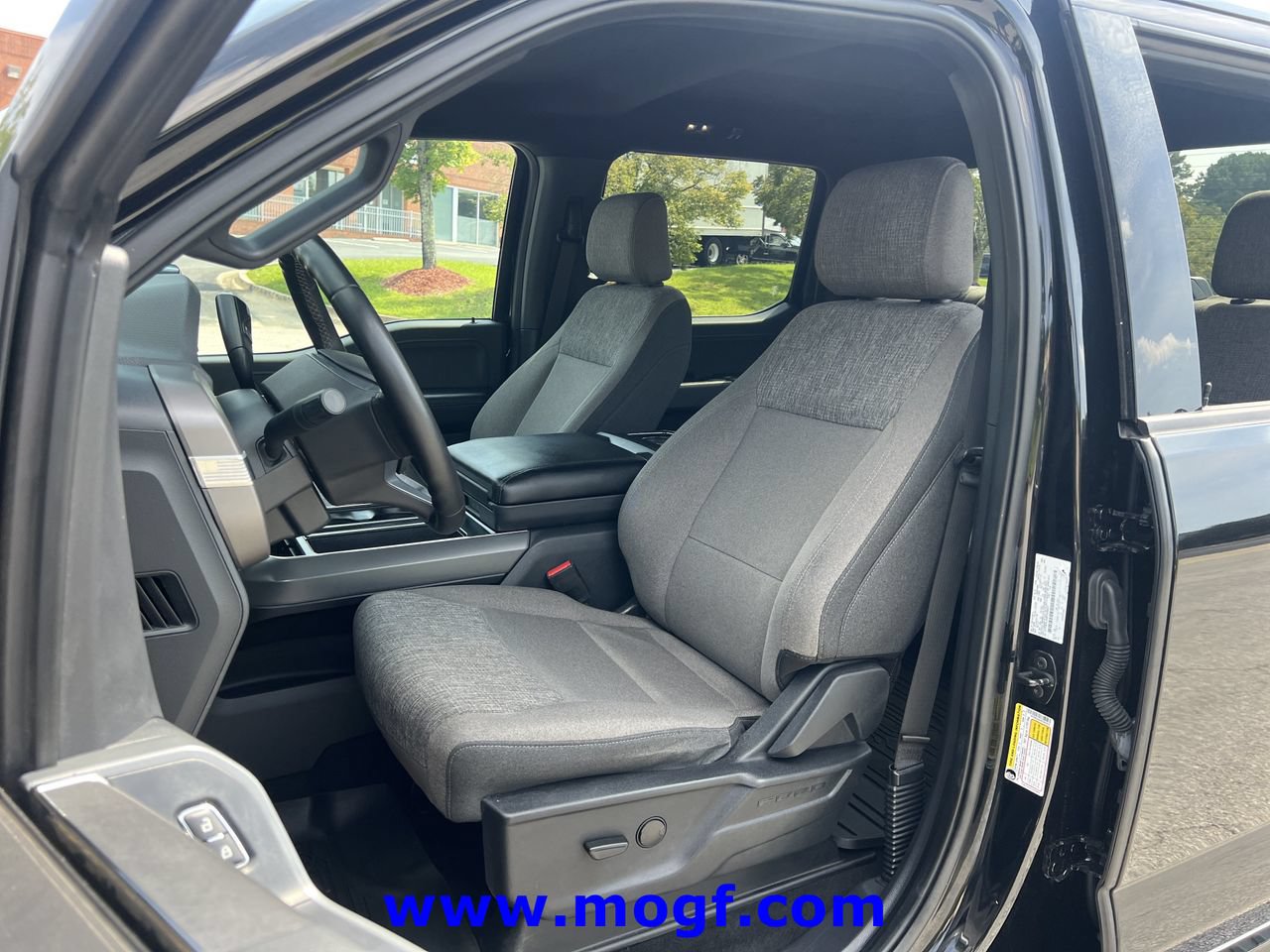 Certified 2024 Ford F150 XLT w/ Mobile Office Package AWD/4WD image 20