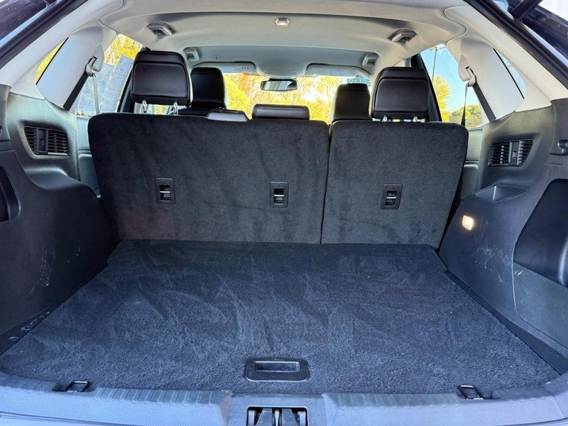 Certified 2024 Ford Edge SEL w/ Convenience Package image 7