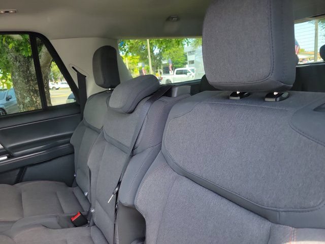Certified 2025 Ford Expedition Max Active RWD image 11