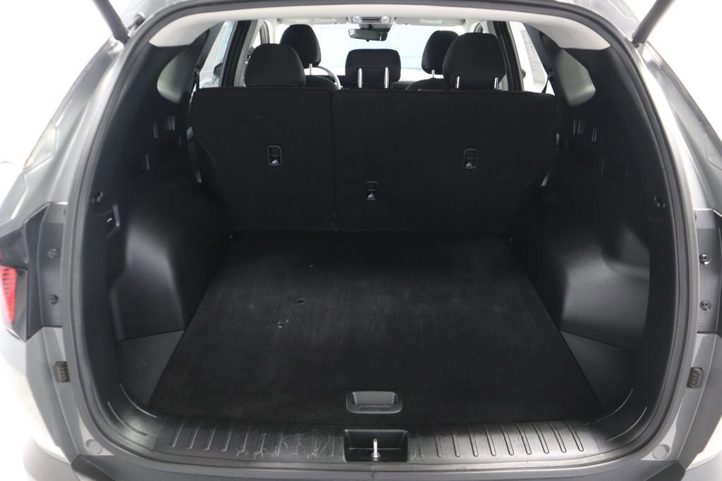 Used 2025 Hyundai Tucson SEL FWD image 17