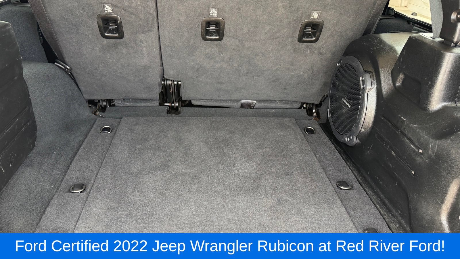 Used 2022 Jeep Wrangler Unlimited Rubicon w/ Cold Weather Group AWD/4WD image 20