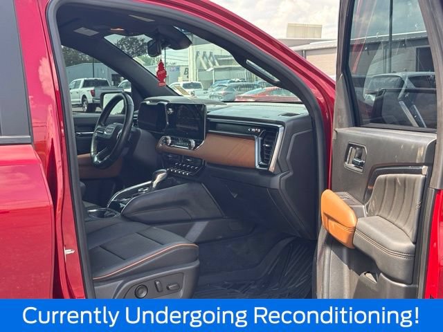 Used 2023 GMC Canyon AT4 w/ AT4 Premium Package AWD/4WD image 18