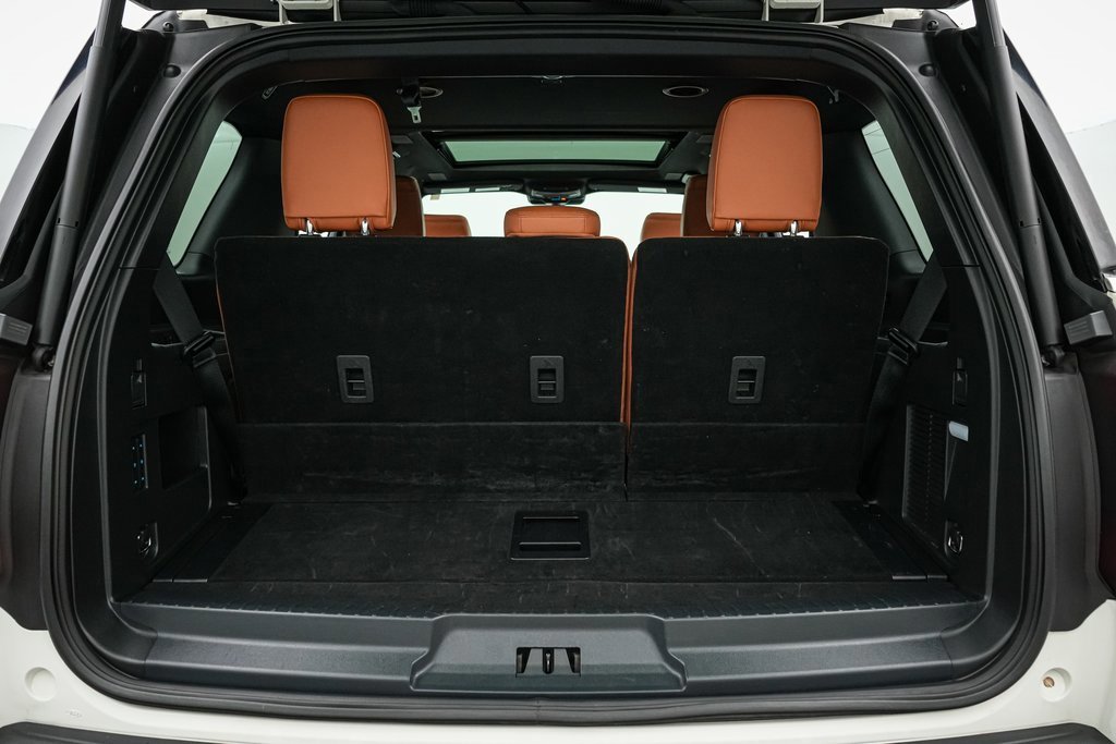 Certified 2022 Ford Expedition Platinum image 21