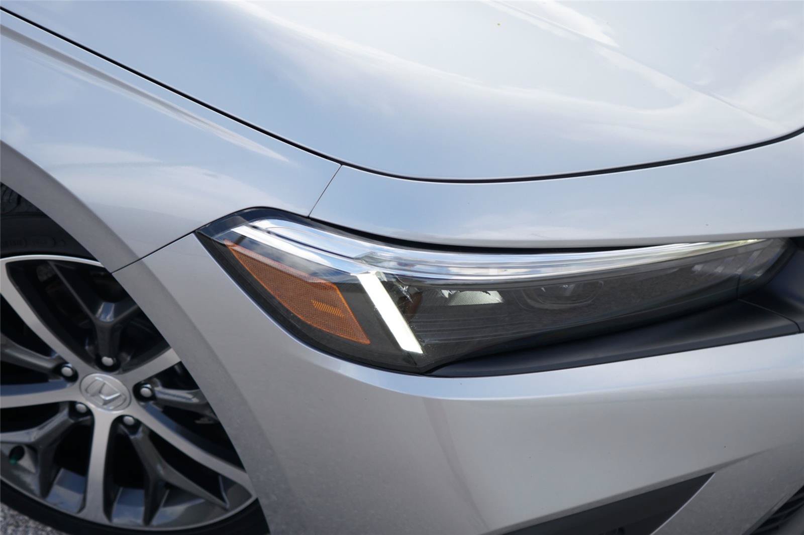 Used 2024 Honda Civic Touring image 3