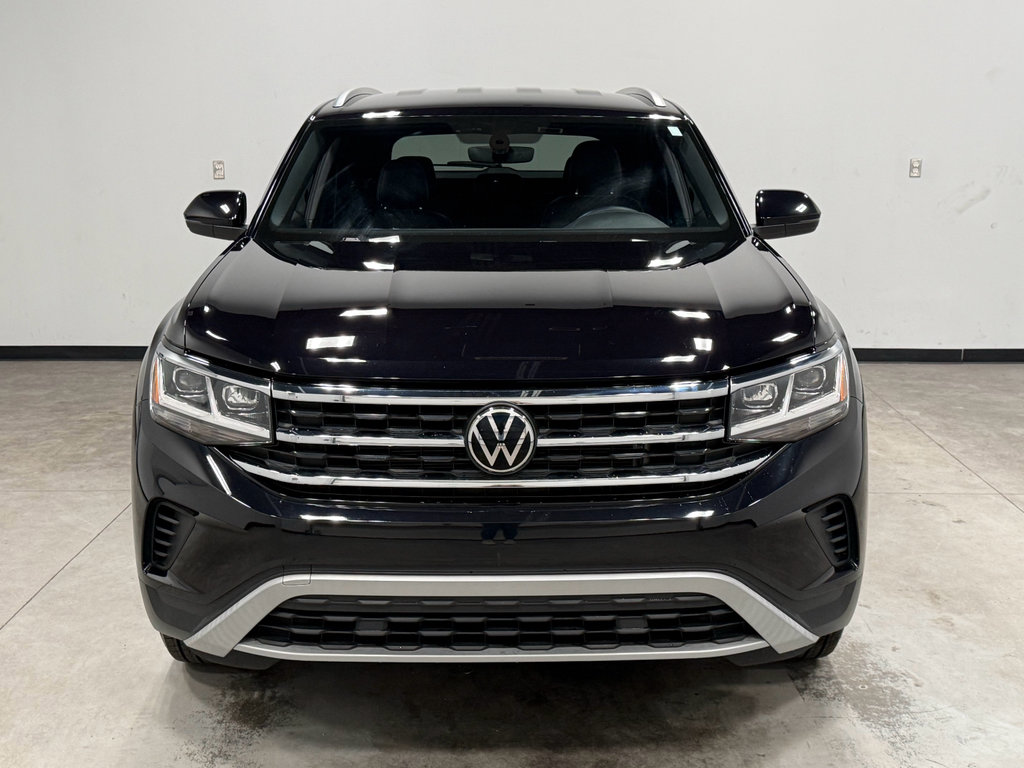 Used 2023 Volkswagen Atlas Cross Sport SE image 3