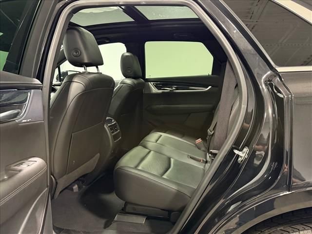 Used 2023 Cadillac XT5 Premium Luxury AWD/4WD image 13