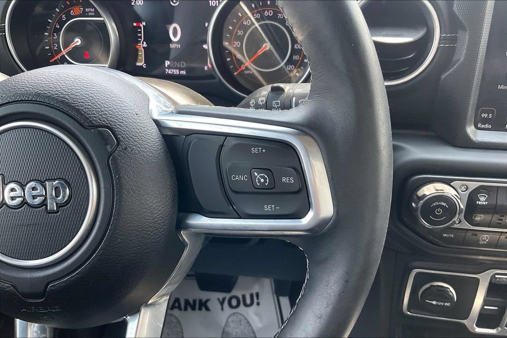 Used 2018 Jeep Wrangler Unlimited Sahara AWD/4WD image 17