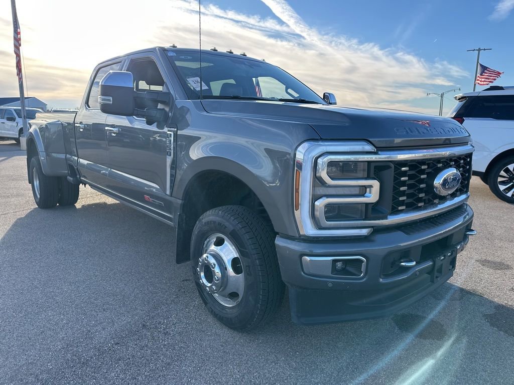 Certified 2024 Ford F350 Platinum w/ FX4 Off-Road Package image 3