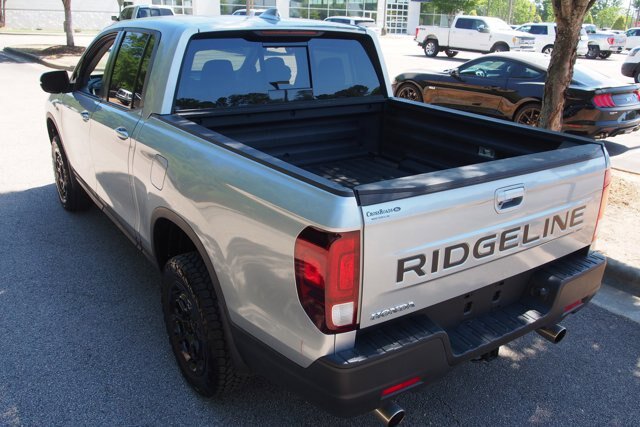 Used 2025 Honda Ridgeline RTL+ image 5