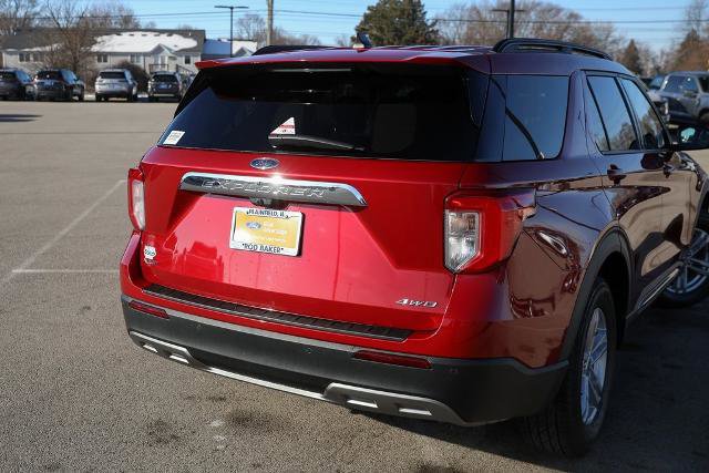 Certified 2021 Ford Explorer XLT w/ Equipment Group 202A image 8