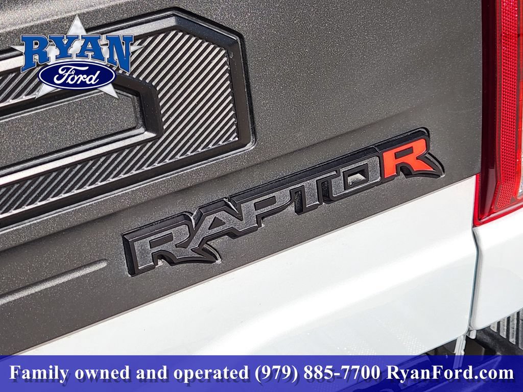 Certified 2025 Ford F150 Raptor w/ Equipment Group 803A Raptor R AWD/4WD image 8