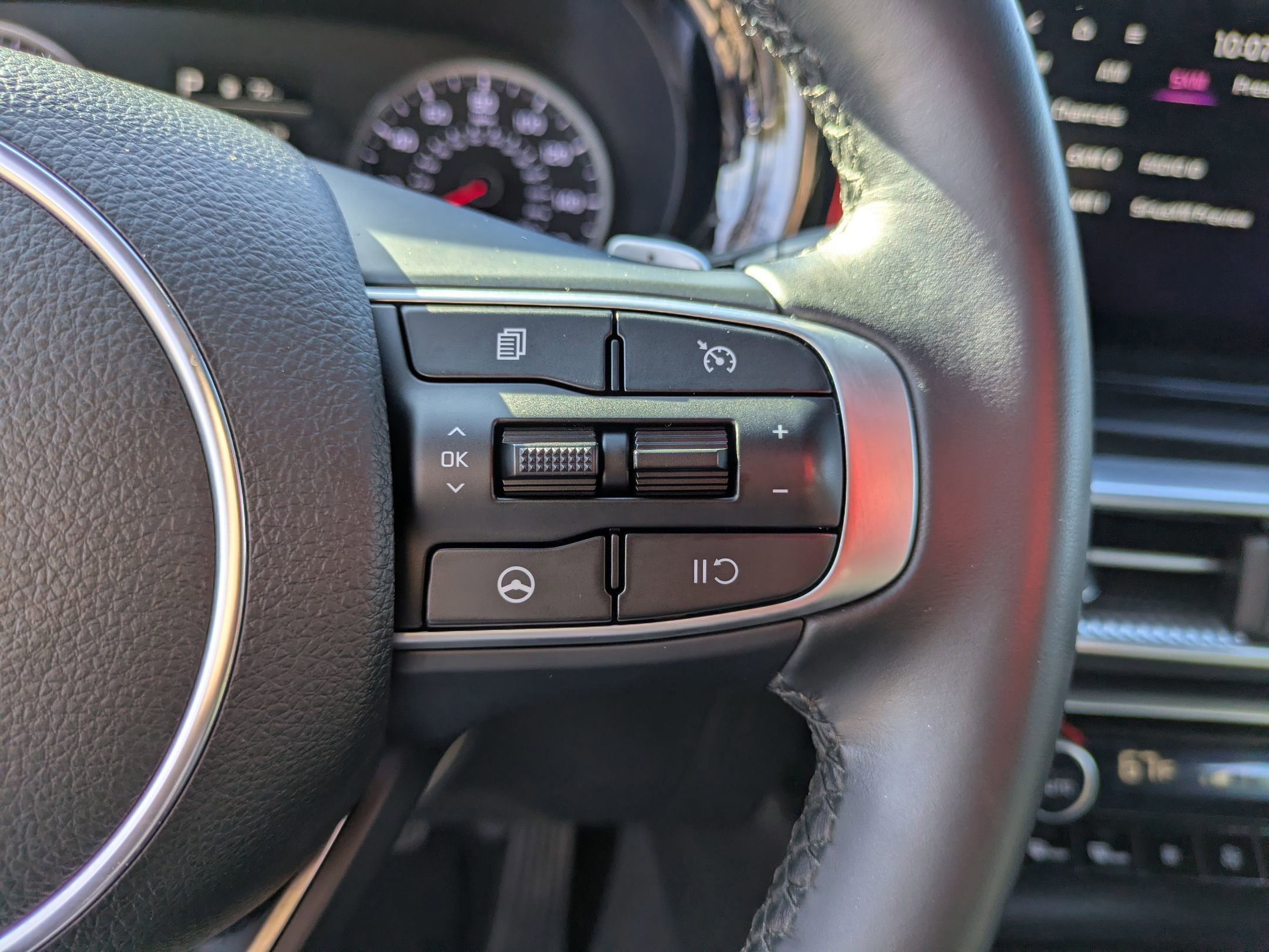 Used 2024 Kia K5 GT image 19