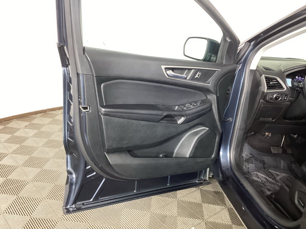 Certified 2023 Ford Edge SEL w/ Convenience Package AWD/4WD image 15