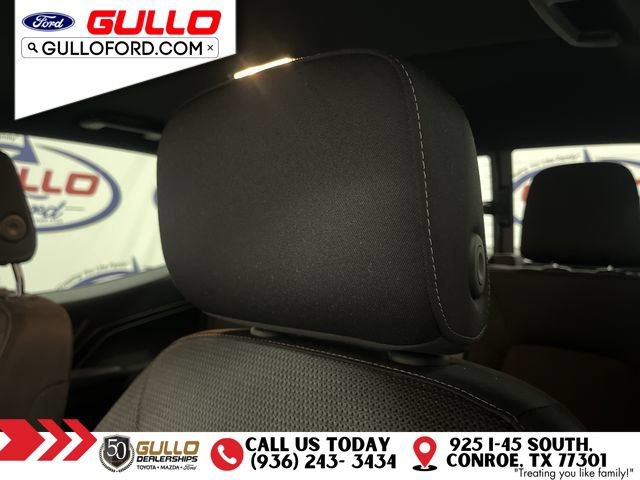 Used 2024 Chevrolet Colorado LT w/ LT Convenience Package RWD image 18