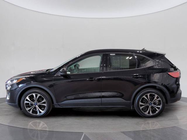 Certified 2022 Ford Escape SEL w/ SEL Stealth AWD Package image 2