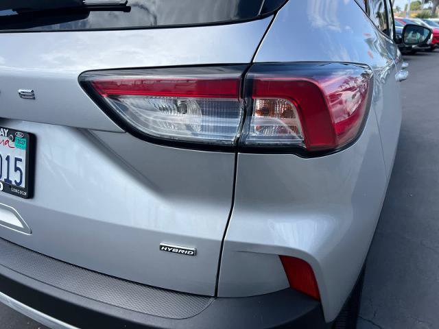 Certified 2020 Ford Escape SE Sport FWD image 20
