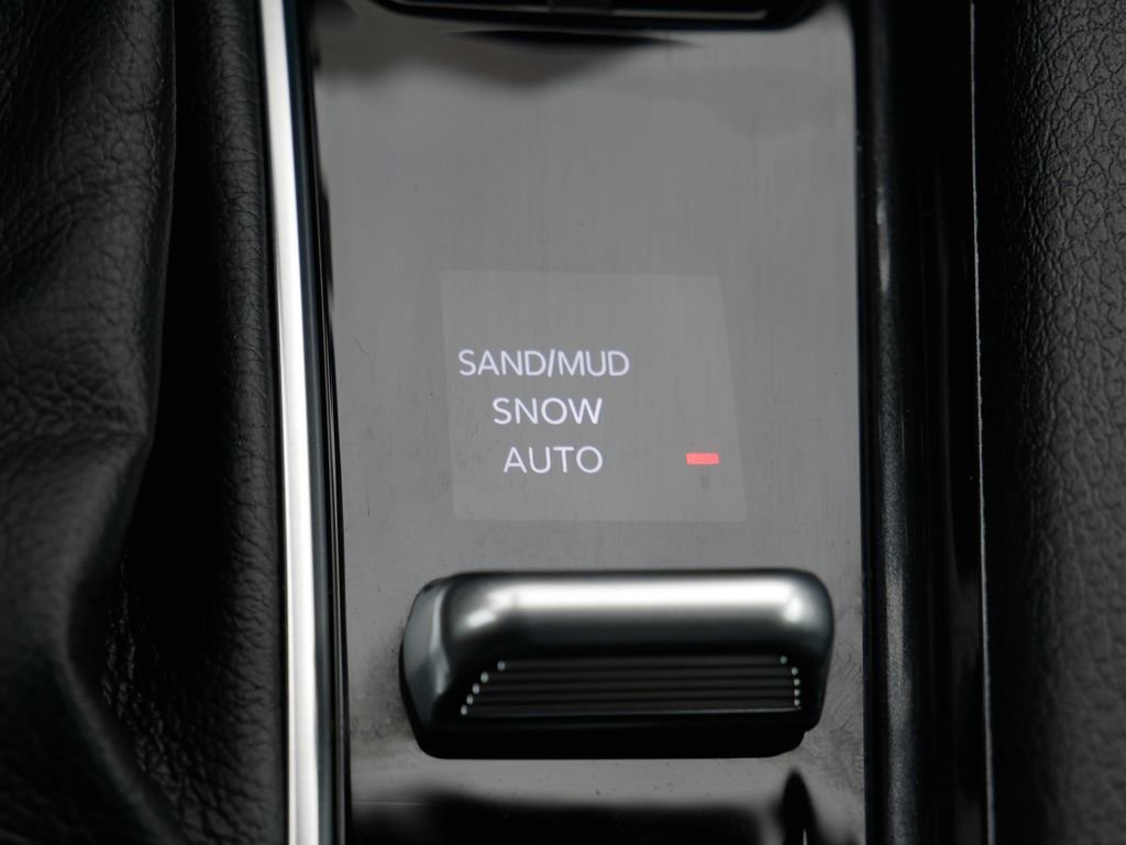 Used 2022 Jeep Compass Latitude AWD/4WD image 25