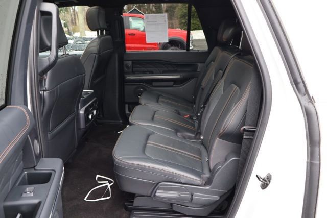 Certified 2023 Ford Expedition Max Platinum image 26