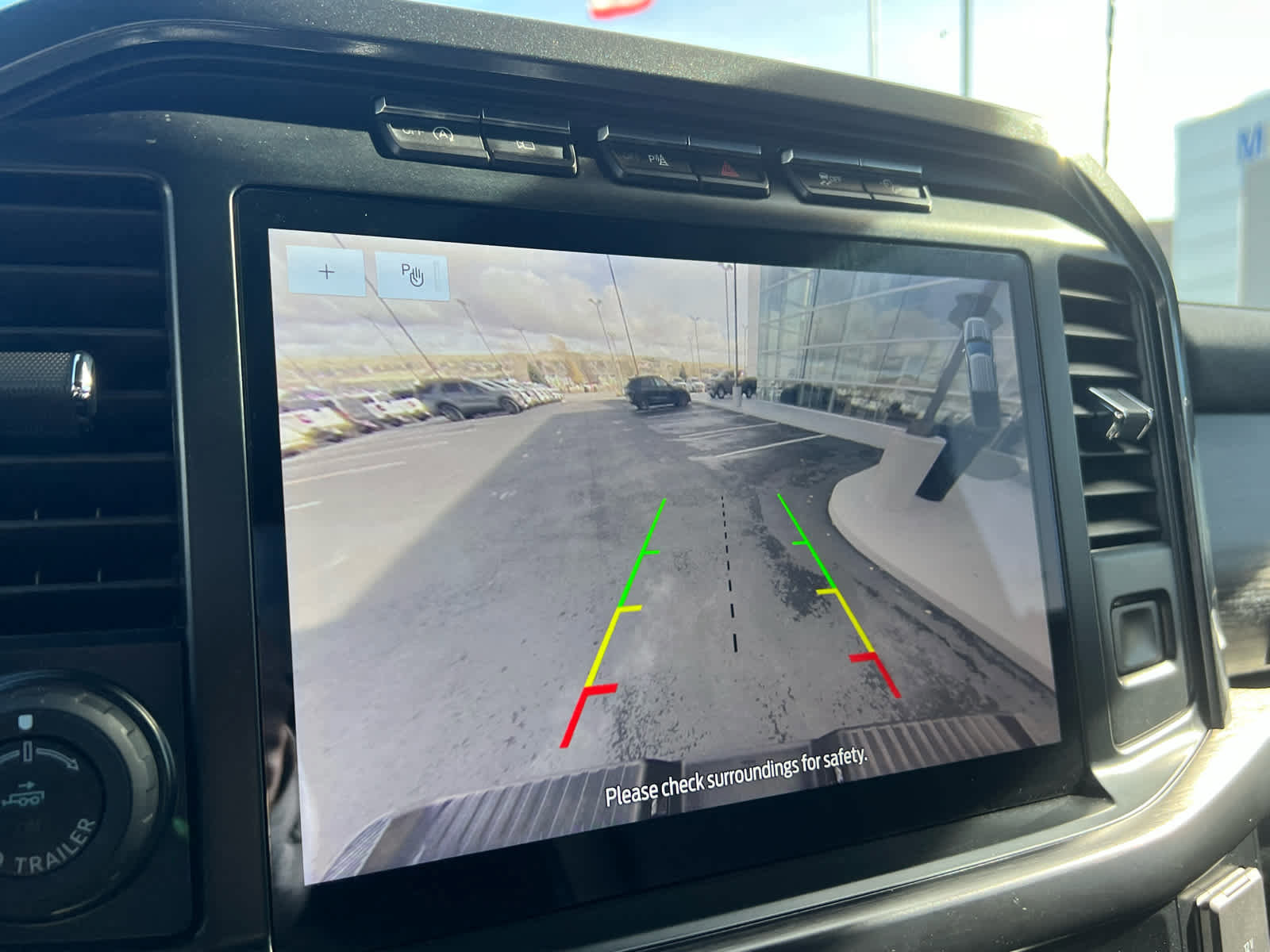 Certified 2023 Ford F150 Lariat w/ Equipment Group 502A High image 41