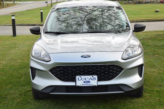 Certified 2022 Ford Escape SE w/ Convenience Package FWD image 2