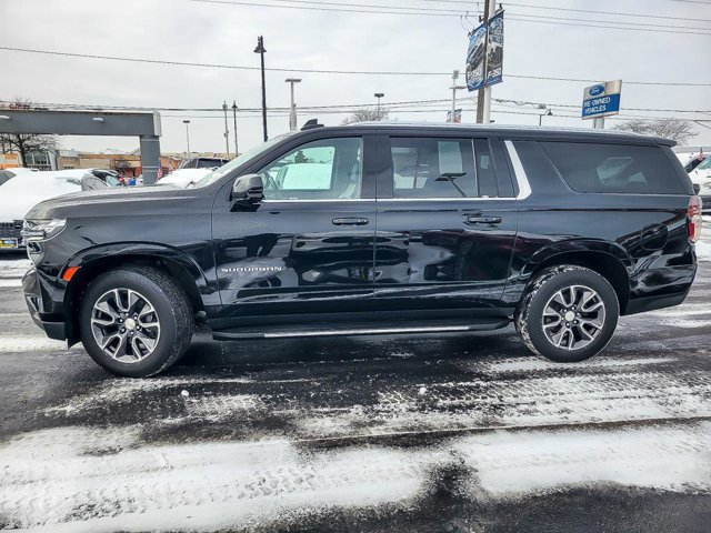 Used 2021 Chevrolet Suburban LT image 2