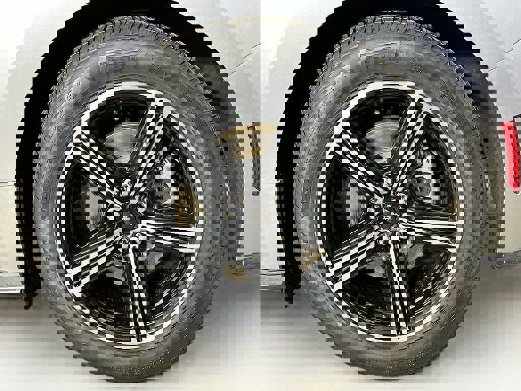 Certified 2024 Ford Mustang Premium image 10