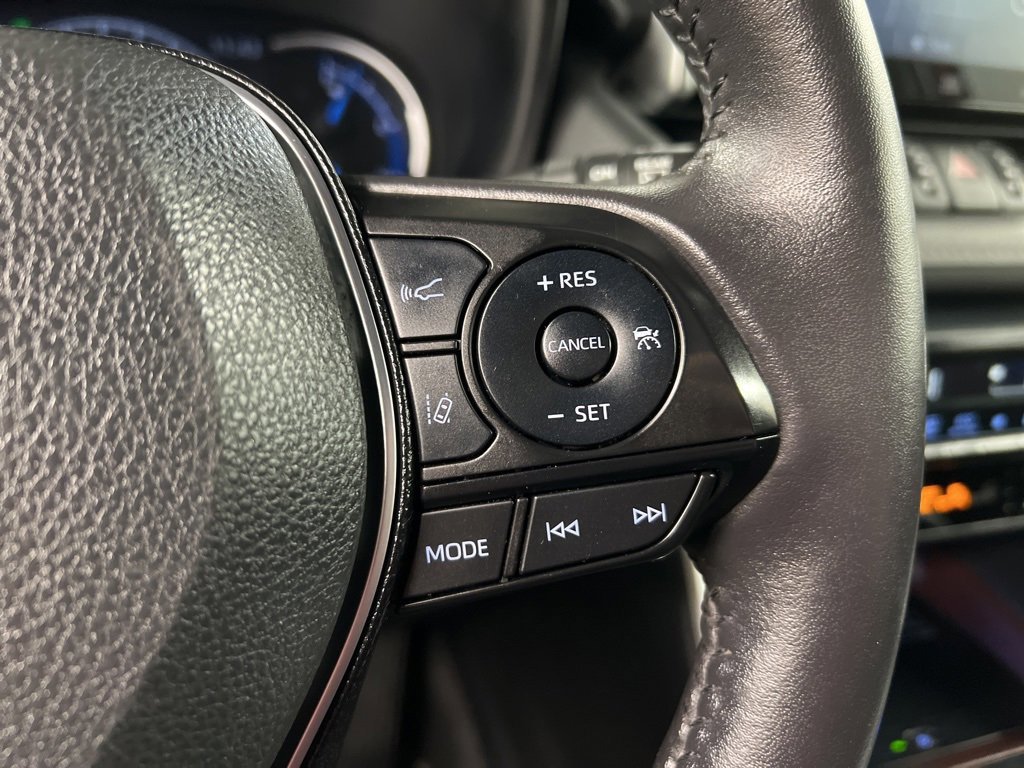 Used 2021 Toyota RAV4 Limited image 20