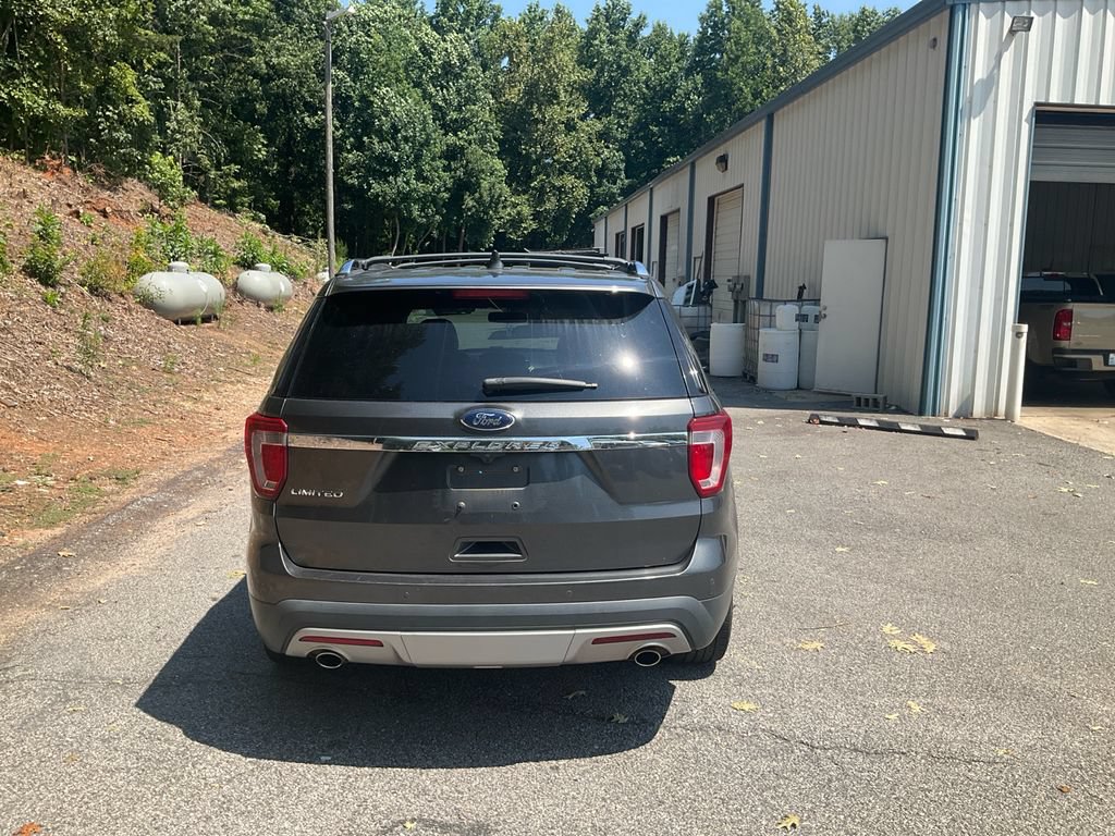 Certified 2017 Ford Explorer Limited FWD image 6