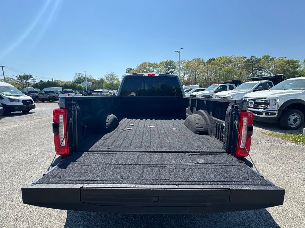 Certified 2023 Ford F450 Lariat w/ Lariat Ultimate Package AWD/4WD image 9