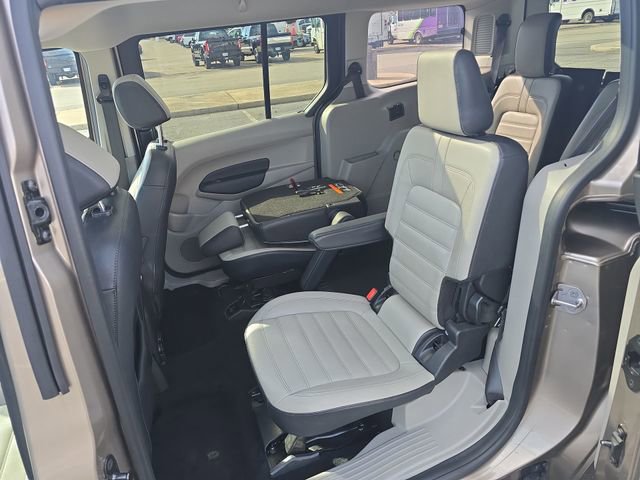 Certified 2020 Ford Transit Connect Titanium image 23