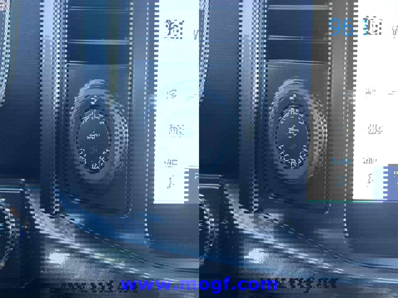 Certified 2022 Ford F150 XLT w/ Equipment Group 302A High image 9